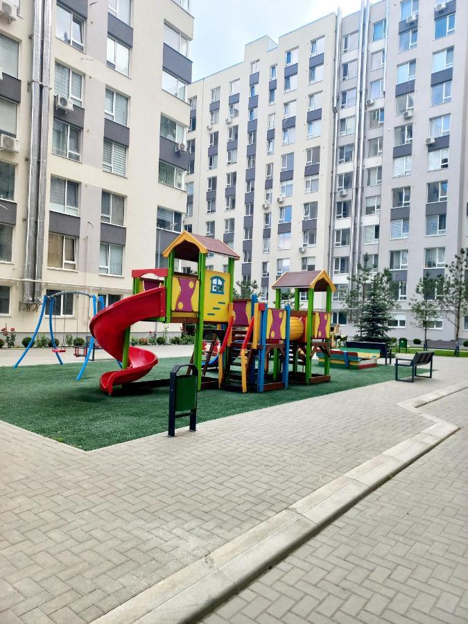 Apartament Dragut In Centrul Orasului! 基希讷乌 外观 照片